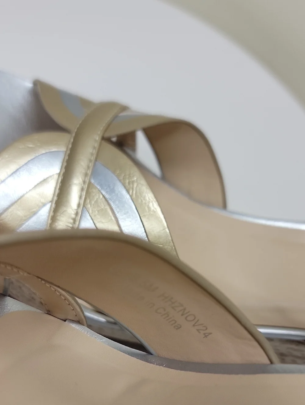 Kenneth Cole NEW IN BOX Metallic Gold and Silver Espadrille Wedge Sandal Sz 6.5